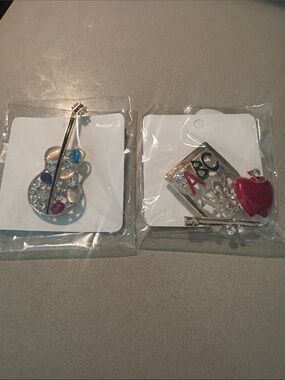 Unbranded Silver-Tone Guitar & ABC Apple Brooch Set - Pink & Multicolor